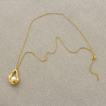 Inlaid Pearl Flower Basket Pendant  Necklace Female Brass Electroplated 18K Gold Clavicle Chain