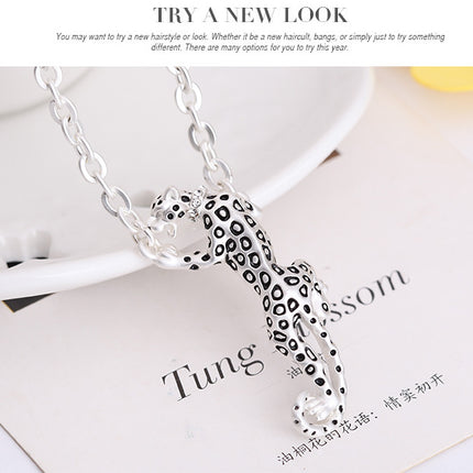 Golden Classic Diamond-studded Animal Costume Matching Set